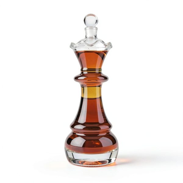 Chess Gift Decanter Set by The Wine Savant - Queen Chess Decanter 750ml 12" H With 4 Rook Shot Glasses 4oz - Queen's Gambit, Chess Player Gifts, Whiskey, Wine Lovers Gifts for Dad, Him, Her, Men-3