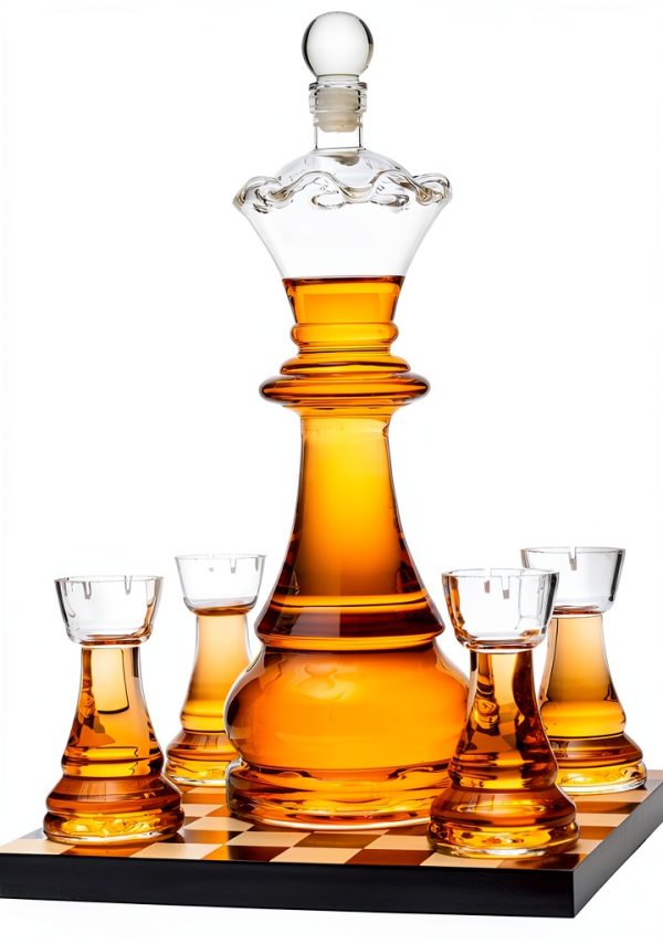 Chess Gift Decanter Set by The Wine Savant - Queen Chess Decanter 750ml 12" H With 4 Rook Shot Glasses 4oz - Queen's Gambit, Chess Player Gifts, Whiskey, Wine Lovers Gifts for Dad, Him, Her, Men-8